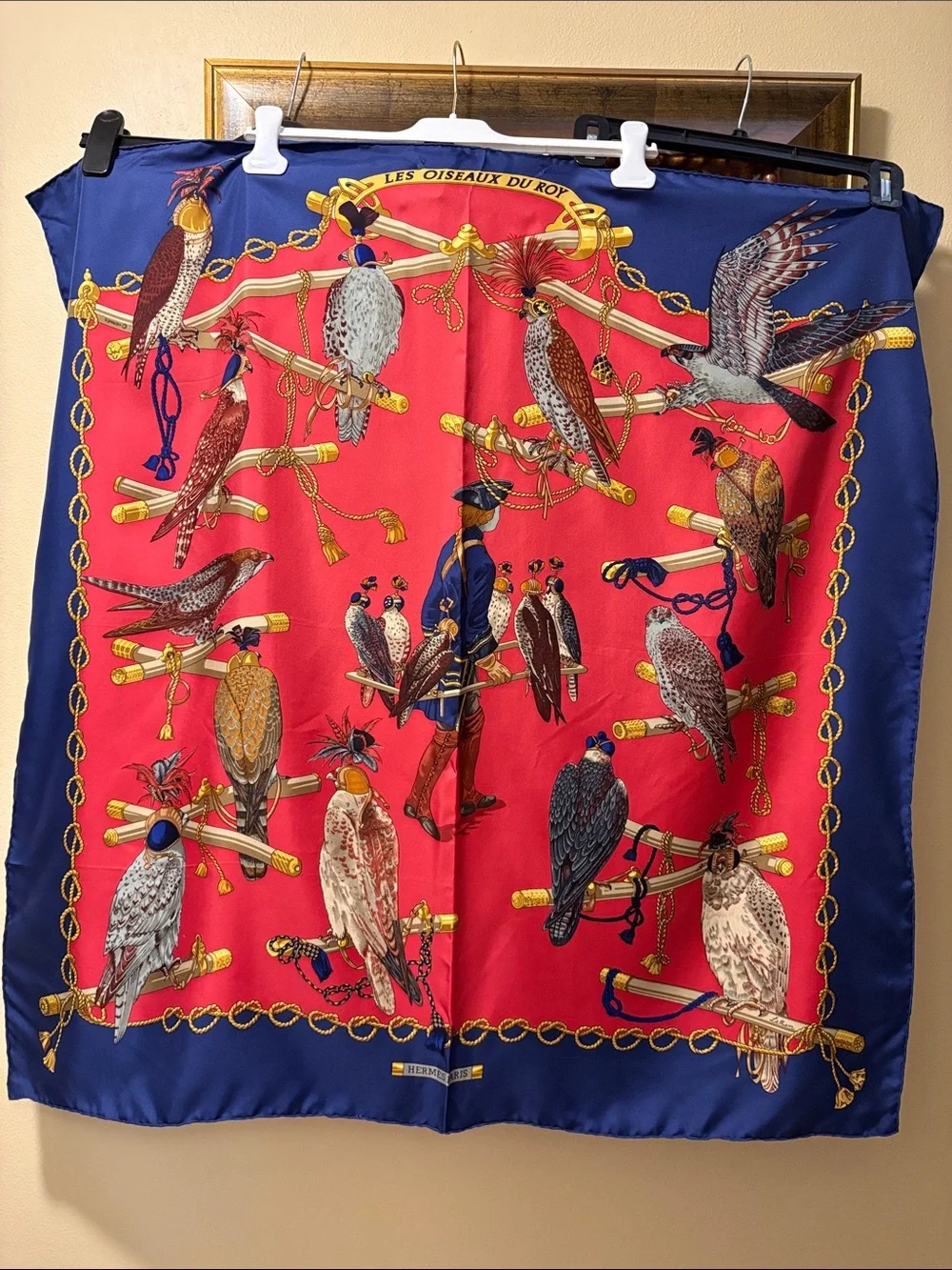 🐦‍⬛Hermès Vintage ‘90s Les Oiseaux Du Roy Classic silk 90cm sq scarf